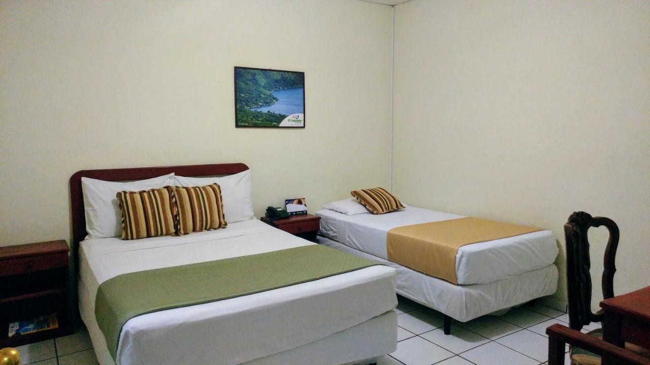 Hotel Armonia Hostal San Salvador Esterno foto