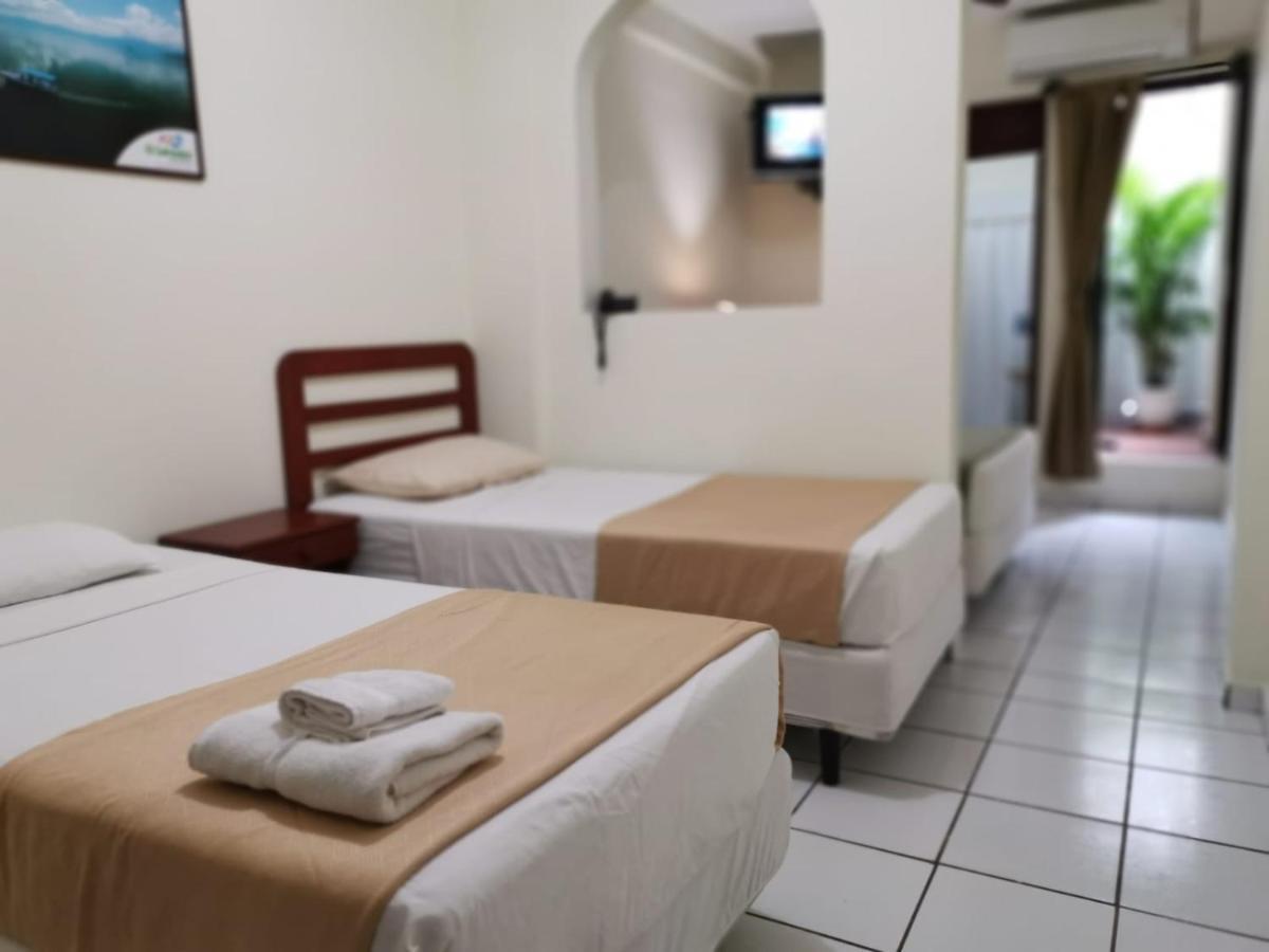 Hotel Armonia Hostal San Salvador Esterno foto
