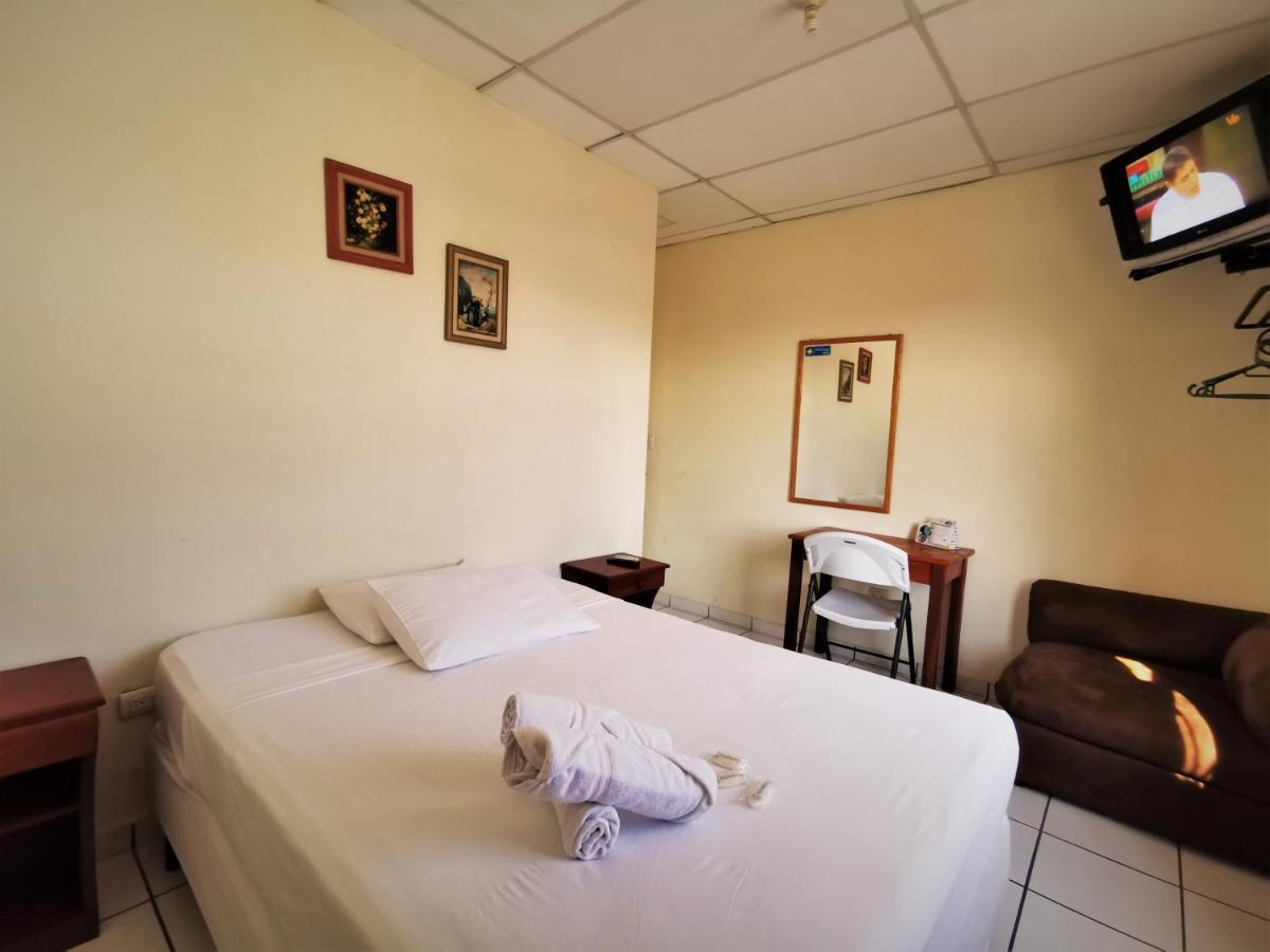 Hotel Armonia Hostal San Salvador Esterno foto