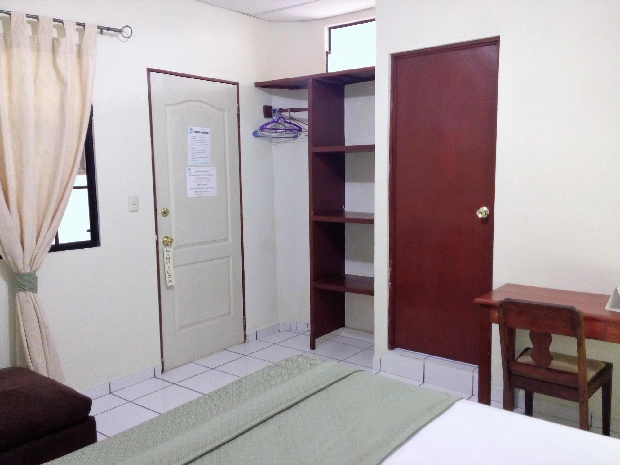 Hotel Armonia Hostal San Salvador Esterno foto