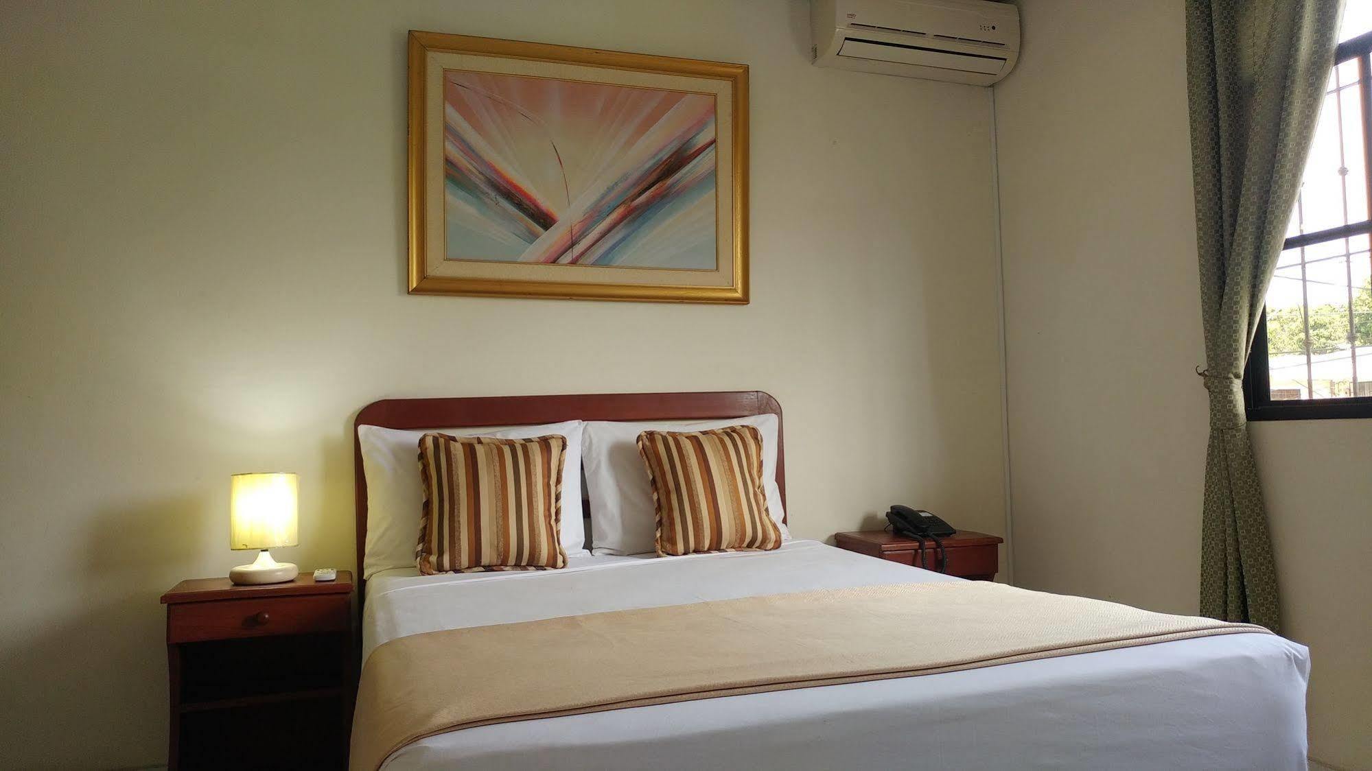 Hotel Armonia Hostal San Salvador Esterno foto